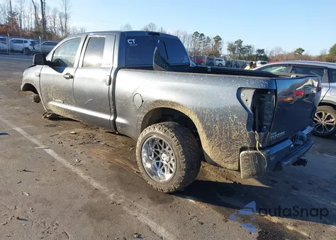 2010 Toyota Tundra Grade 5.7L V8 из США, поврежденный, VIN 5TFRY5F15AX079591